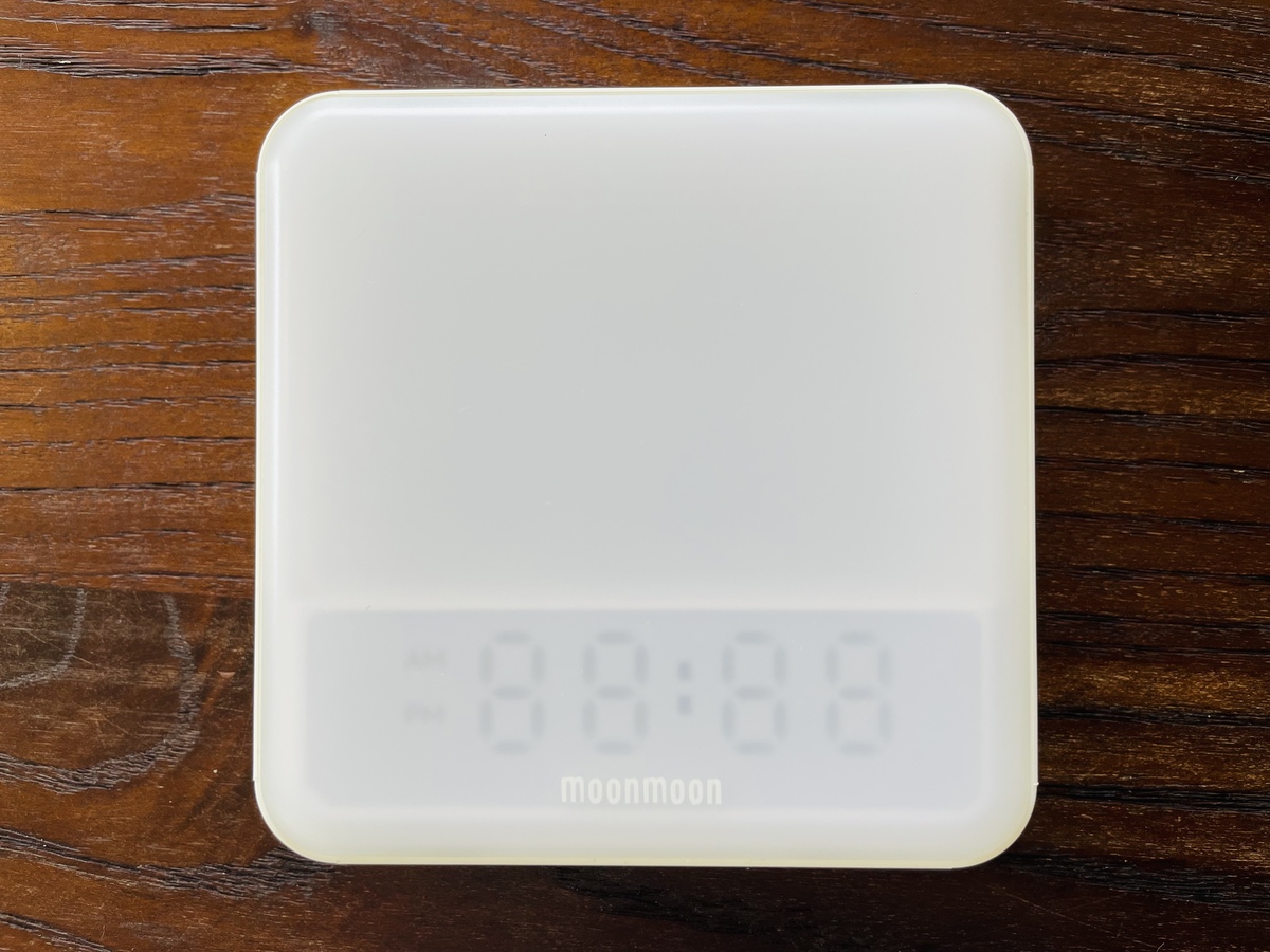 トトノエライト moonmoonMoon Moon社製、トトノエライト 色 アイボリー