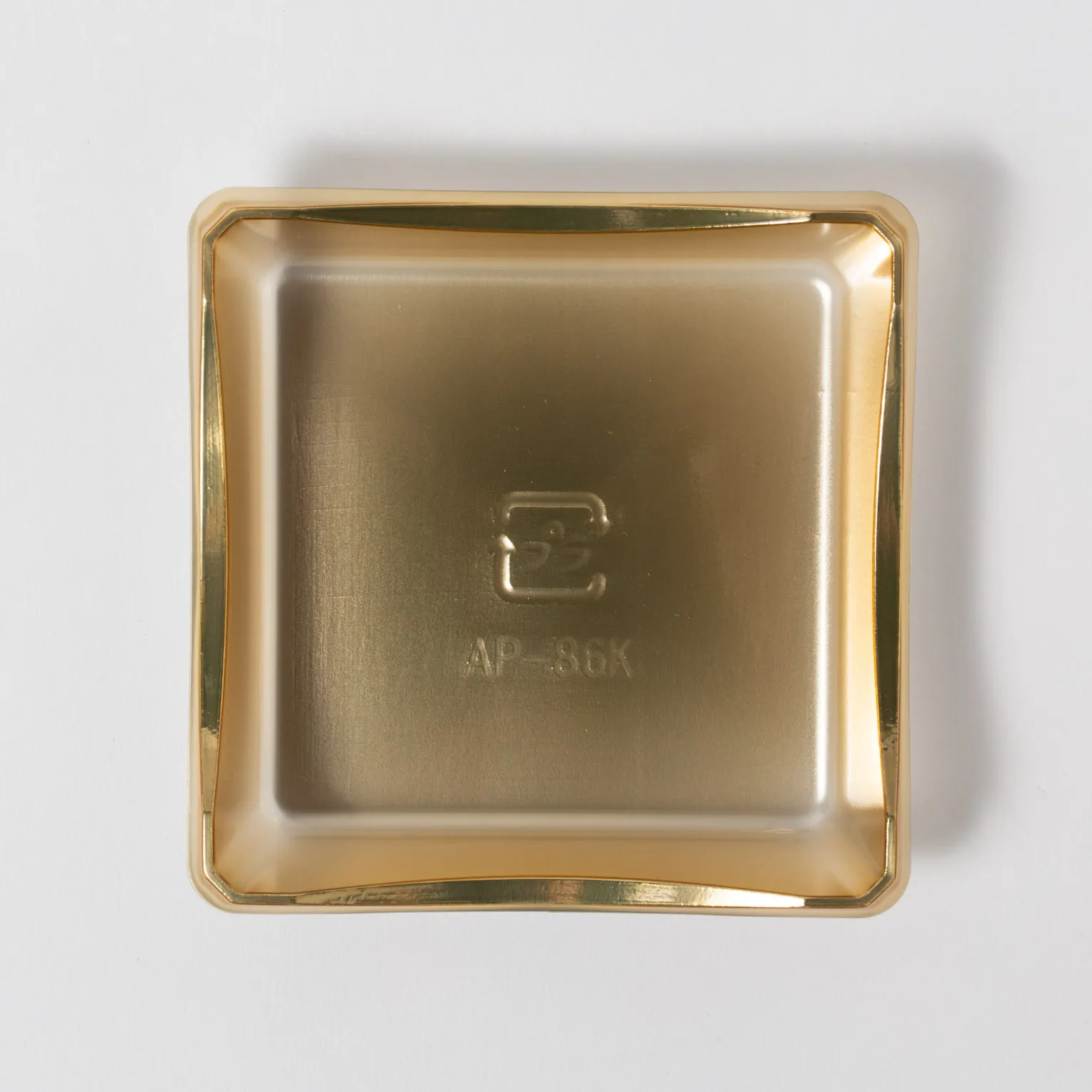 AP-86 PETトレー角ゴールド 100枚 : トレー | スモールビジネスのため