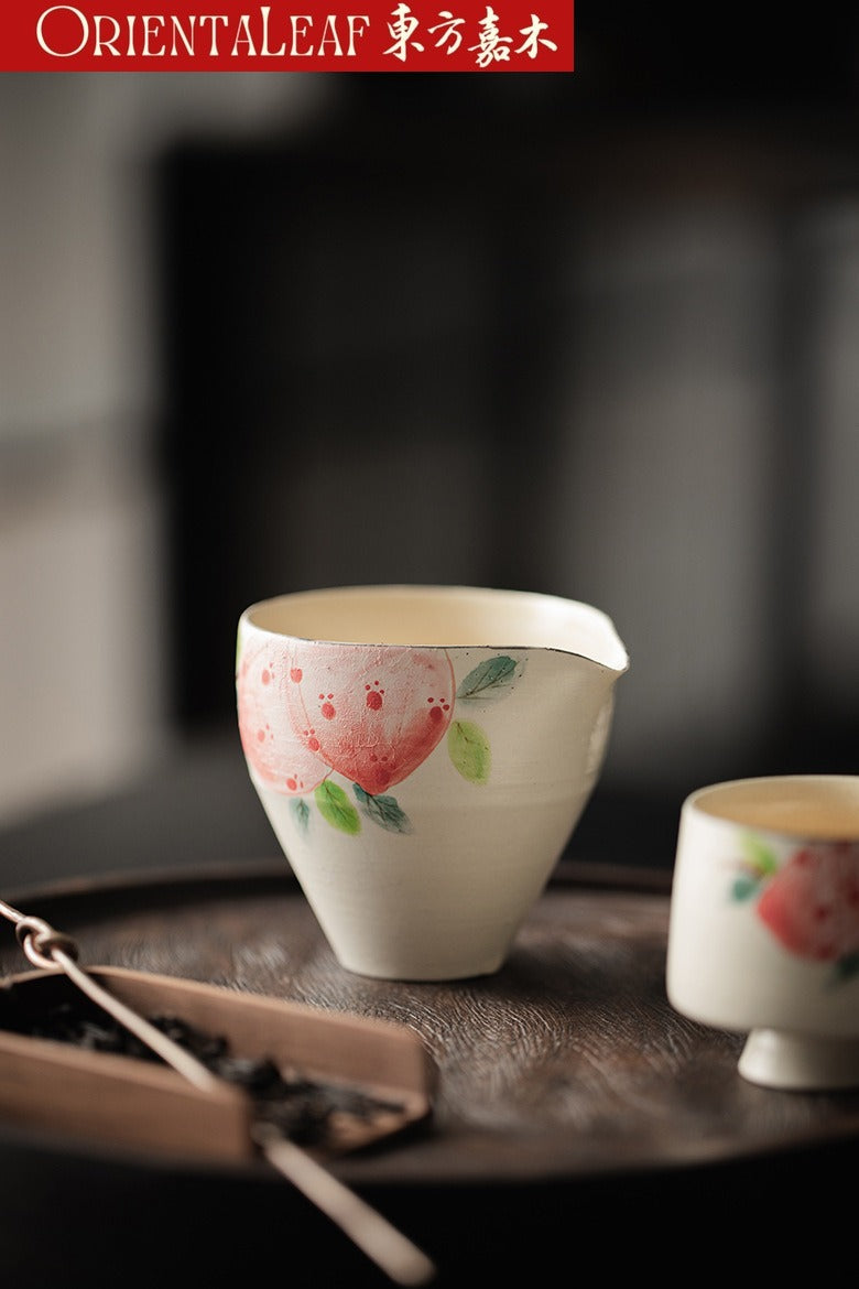 釉上桃模様の陶器公平杯 – Orientaleaf