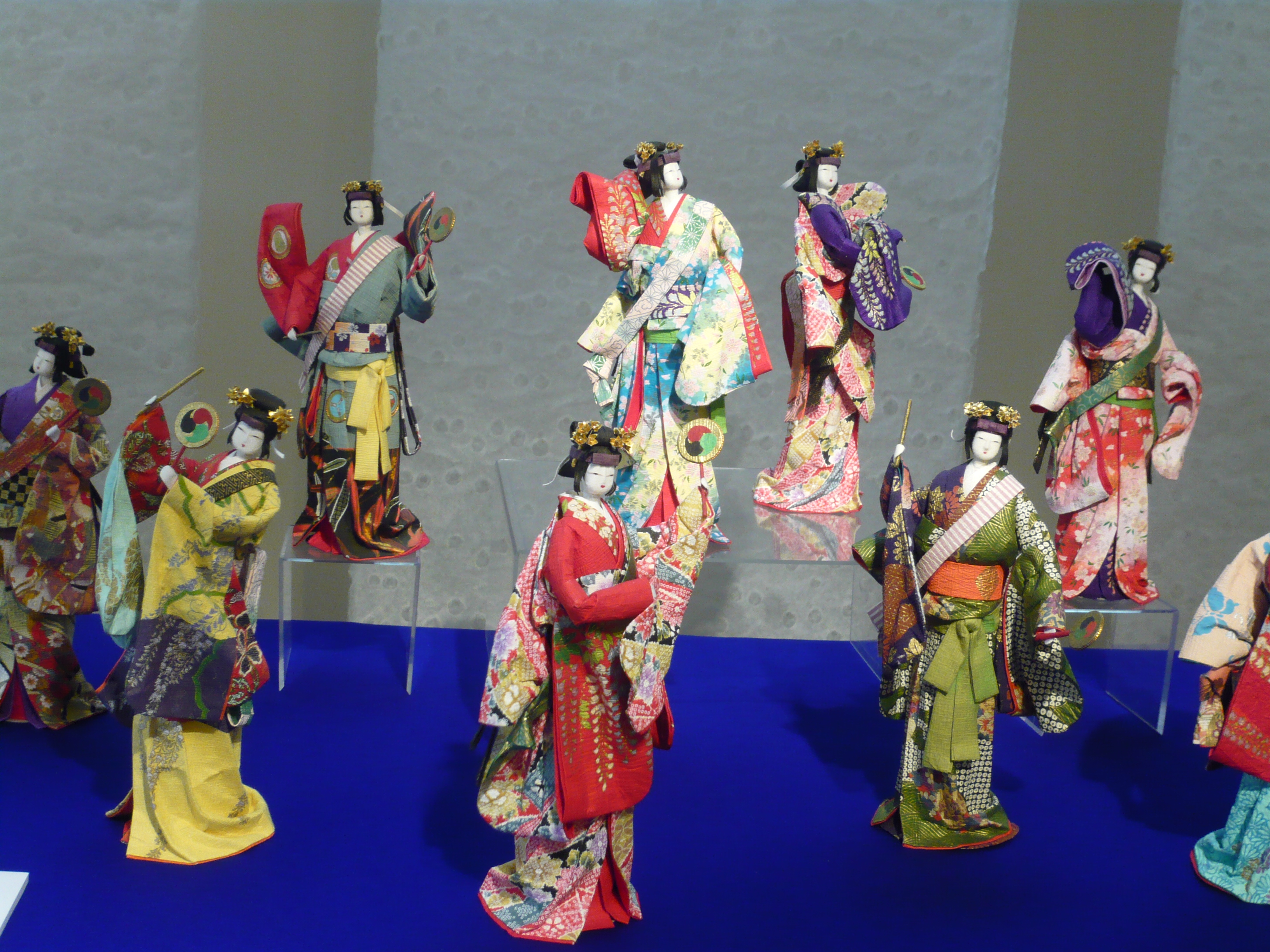 京都・染織まつり ― 孝寿富行の和紙人形 Kyoto Textile Arts Festival