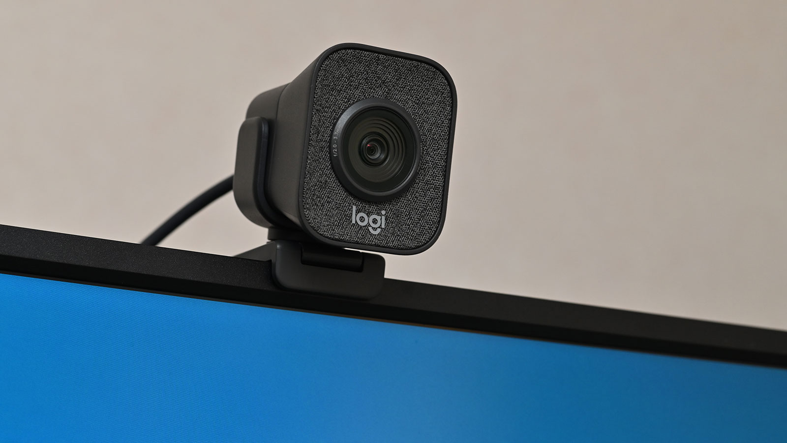 激安になった!レビュー 高性能Webカメラ ロジクール C980 - PCまなぶ