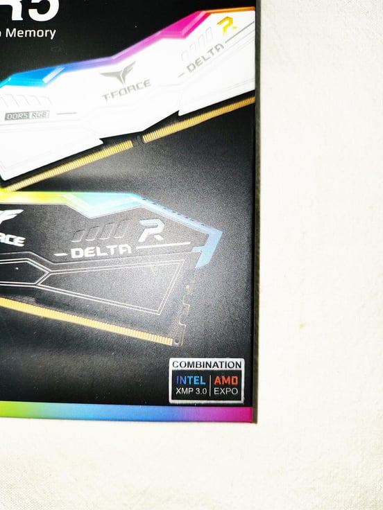 Memoria RAM Team Group Delta White RGB DDR5 6000MHz 32GB 2x16GB