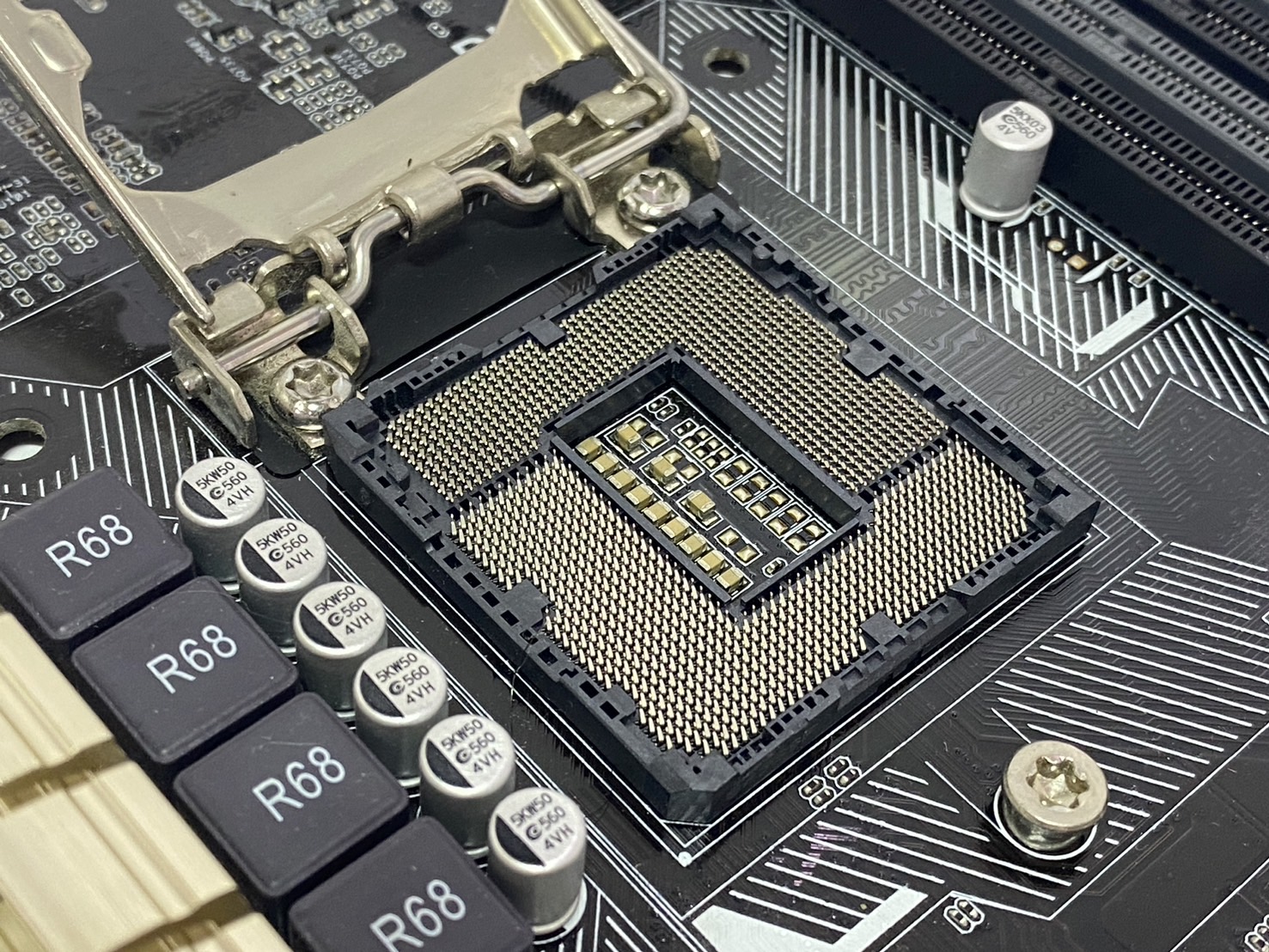 ASUS H97-PLUS マザーボード ASUS H97-PLUS マザーボード +CPU ASUS