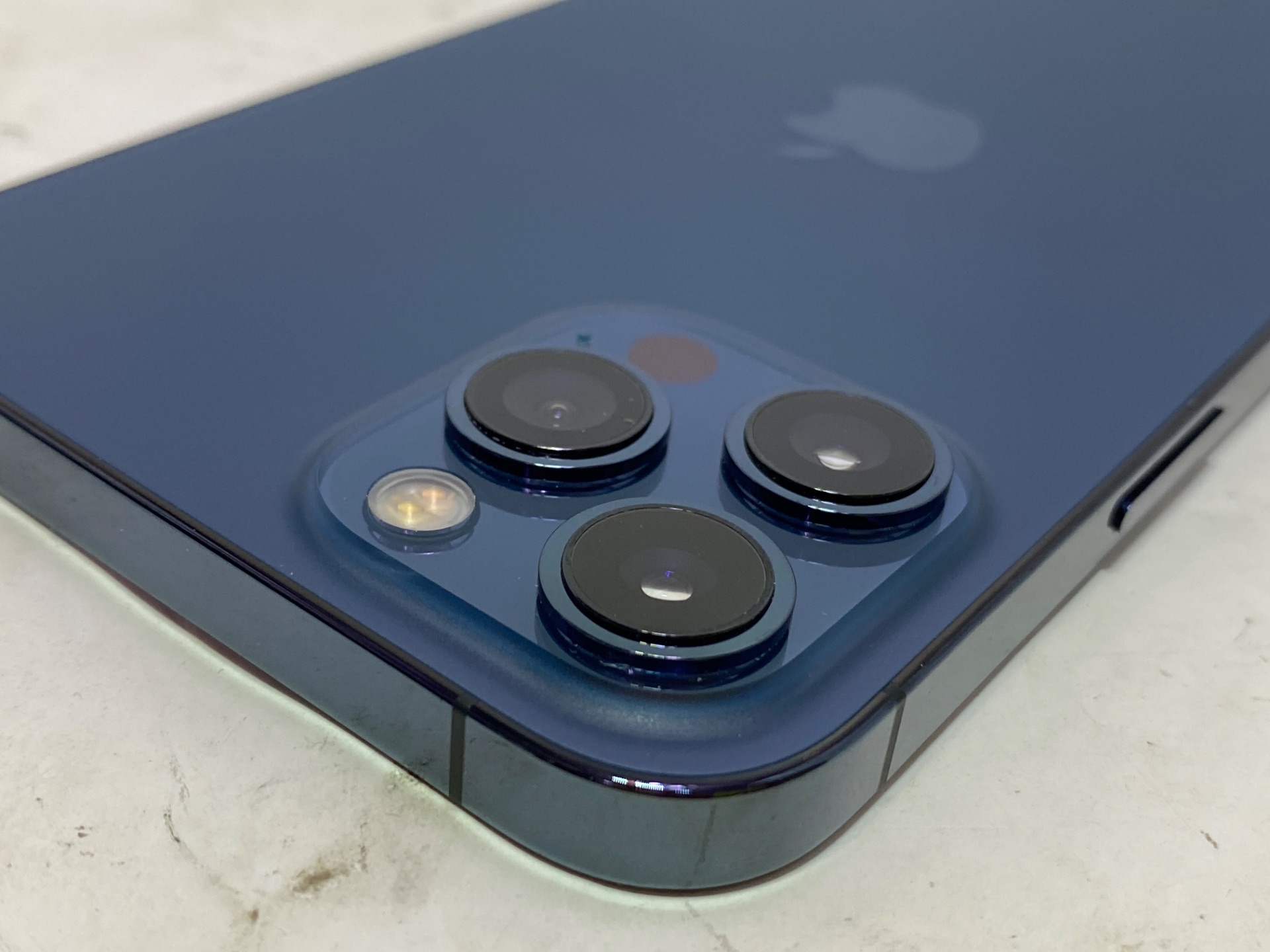 APPLE(アップル) iPhone 12 Pro Max 512GB SIMフリーの激安通販(詳細