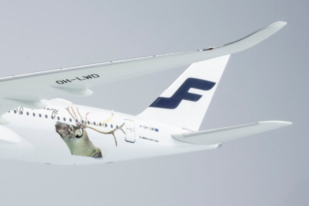Finnair Airbus A350-900 OH-LWD Happy Holiday #2 NG Model 39048
