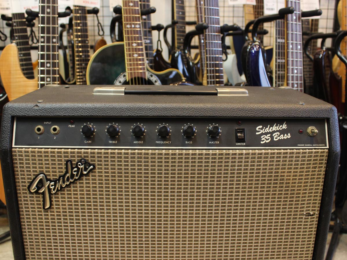 ベースアンプ Fender Japan SIDEKICK BASS30 Fender SIDE KICK BASS 30