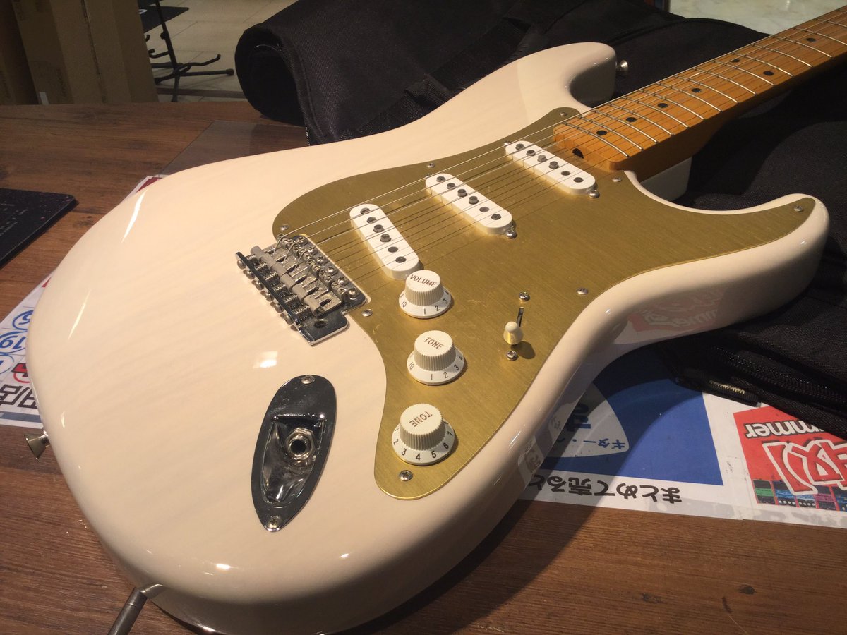 Fender Japan ST57-TX ピックガードカスタム Fender Japan ST57-TX