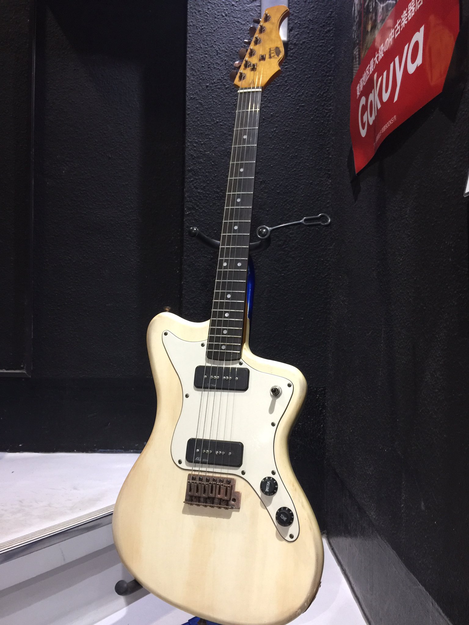 AXL Guitars AZ-820/SeymourDuncan PU カスタム AXL Guitars AZ-820