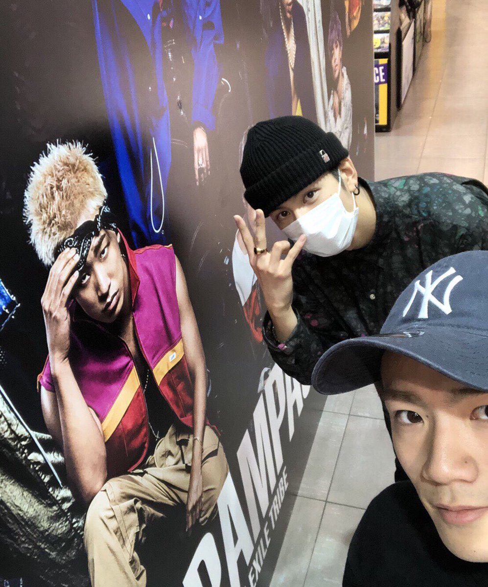 長谷川慎です！ 本日！ 1st Album『THE RAMPAGE』 店着日です