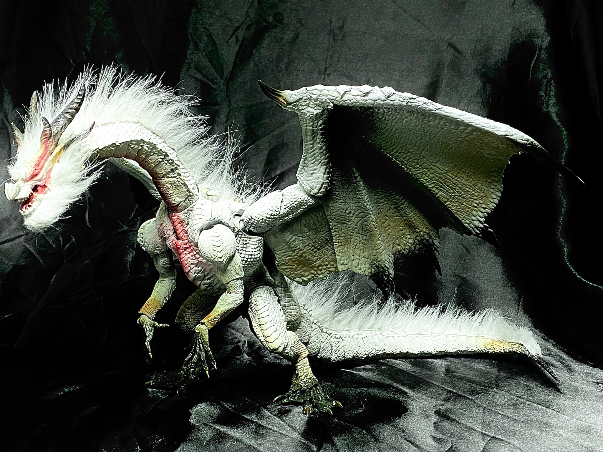 ミラボレアス 一番くじ B賞 フィギュア【リペイント】祖龍 ミラルーツ