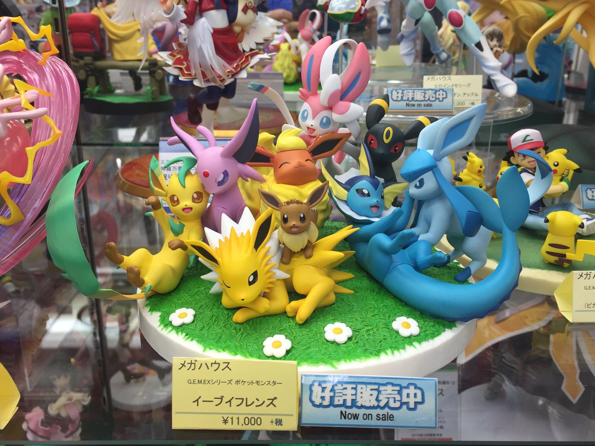 イーブイフレンズ フィギュア メガハウス プレミアムバンダイ特典付き