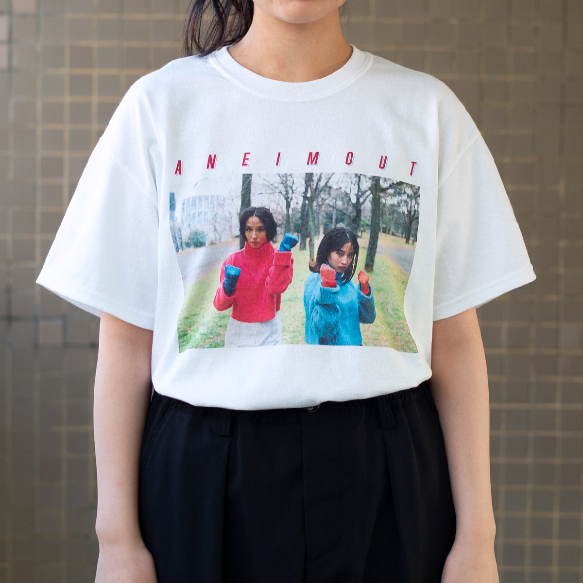 広瀬姉妹写真展 限定Tシャツ Mサイズ 広瀬アリス＆広瀬すずの姉妹写真