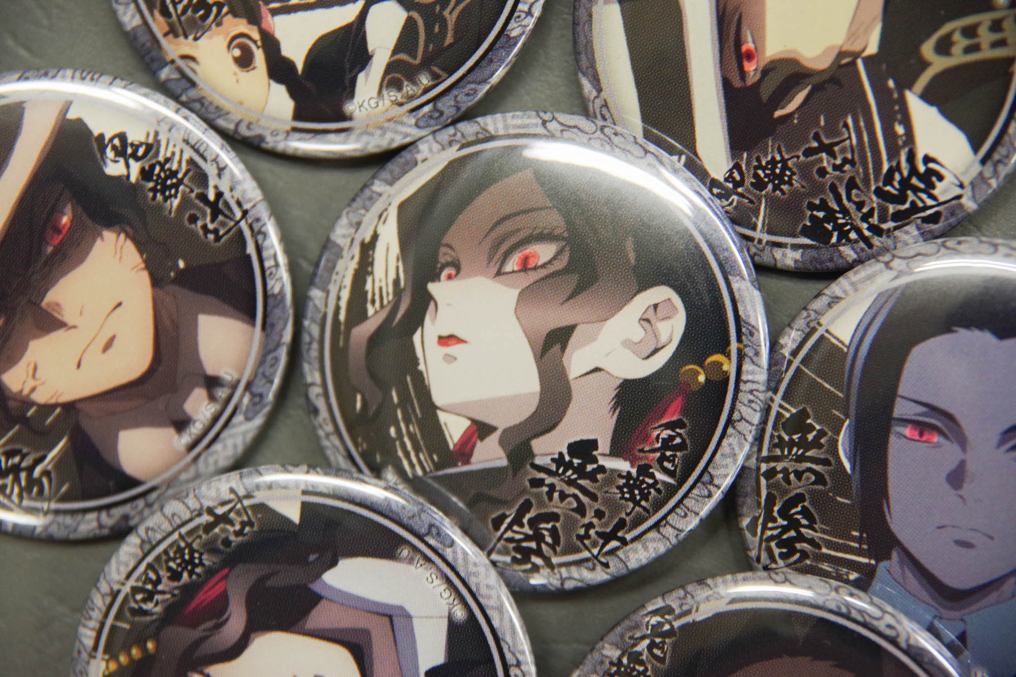 鬼滅の刃 缶バッジ 鬼舞辻無惨】鬼滅の刃 ufotable dining ダイニング