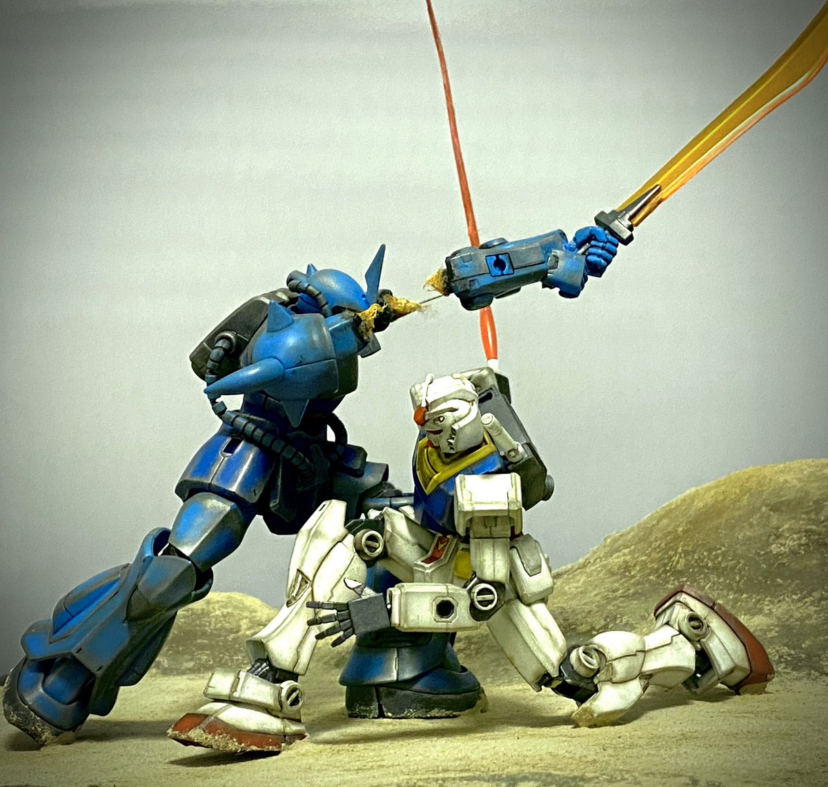 ガンダム名シーン ジオラマ ガンダムvsグフ ヤフオク出品しますね