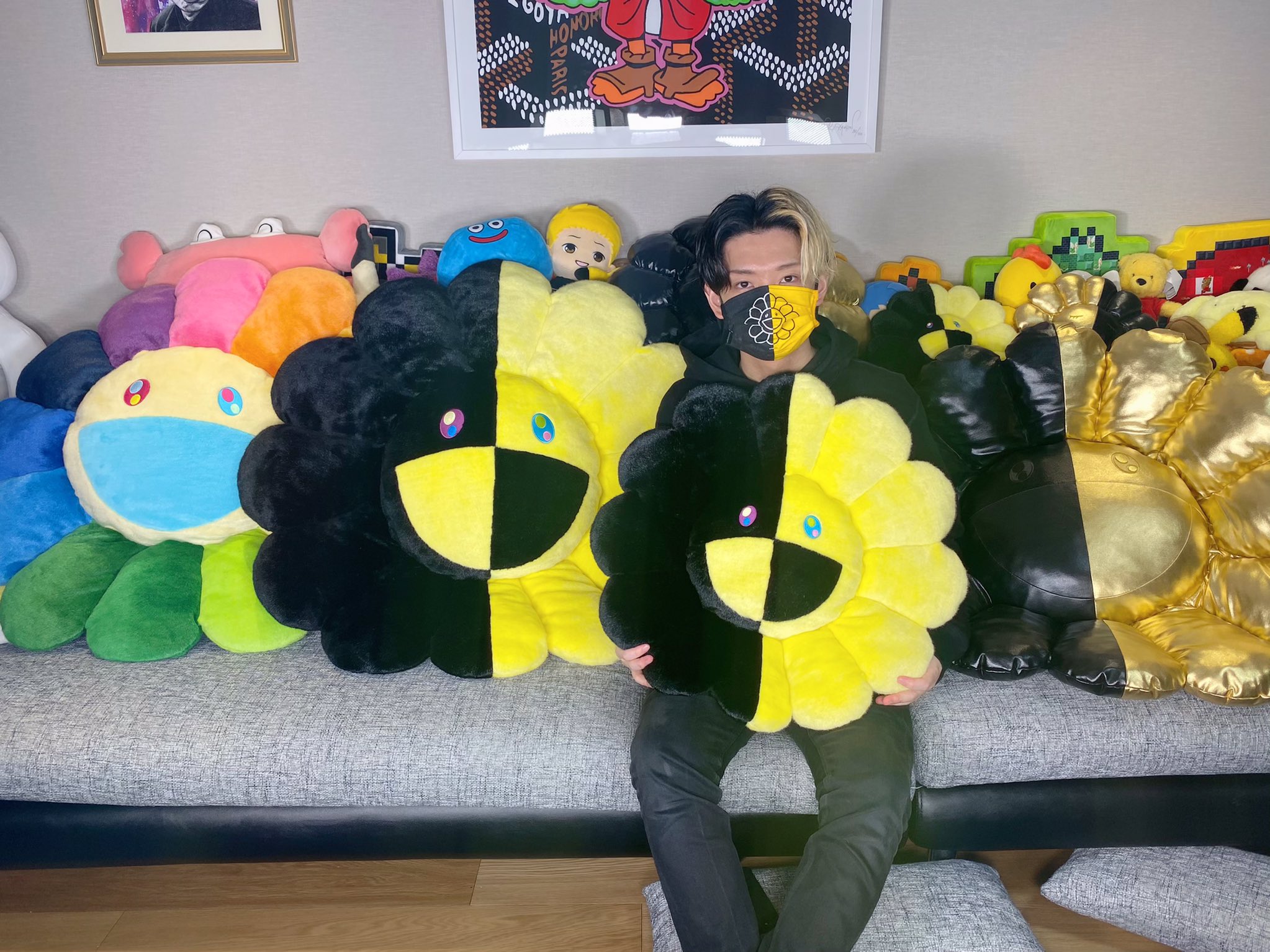 ヒカル 村上隆 60cm フラワークッション カイカイキキ クッション