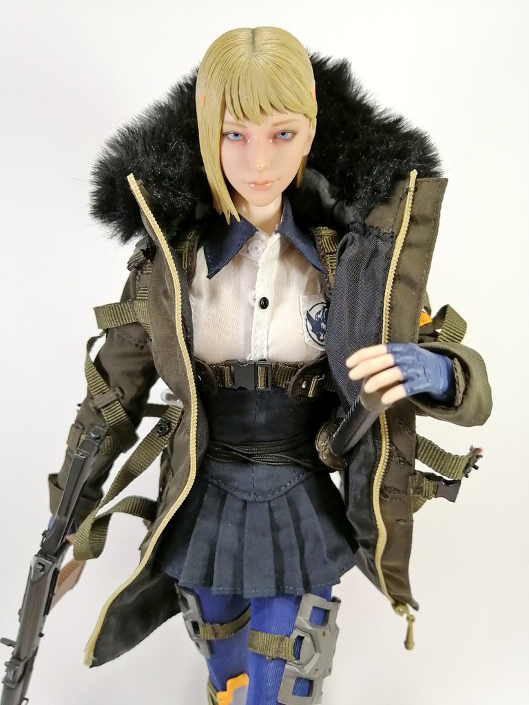 i8 Toys 1/6 セリーンハウンドトループ キャサリン