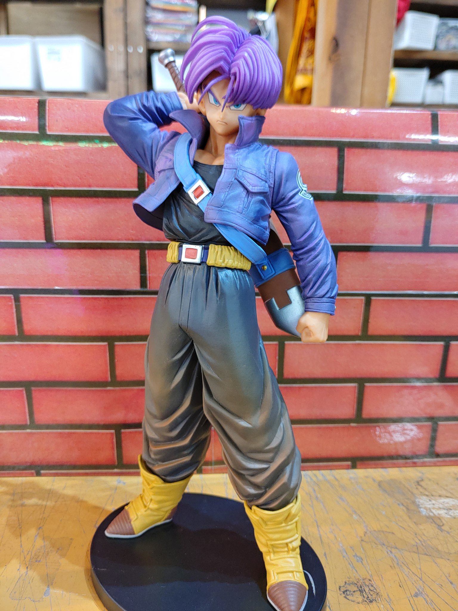 トランクス リペイントフィギュア レジェンズコラボ