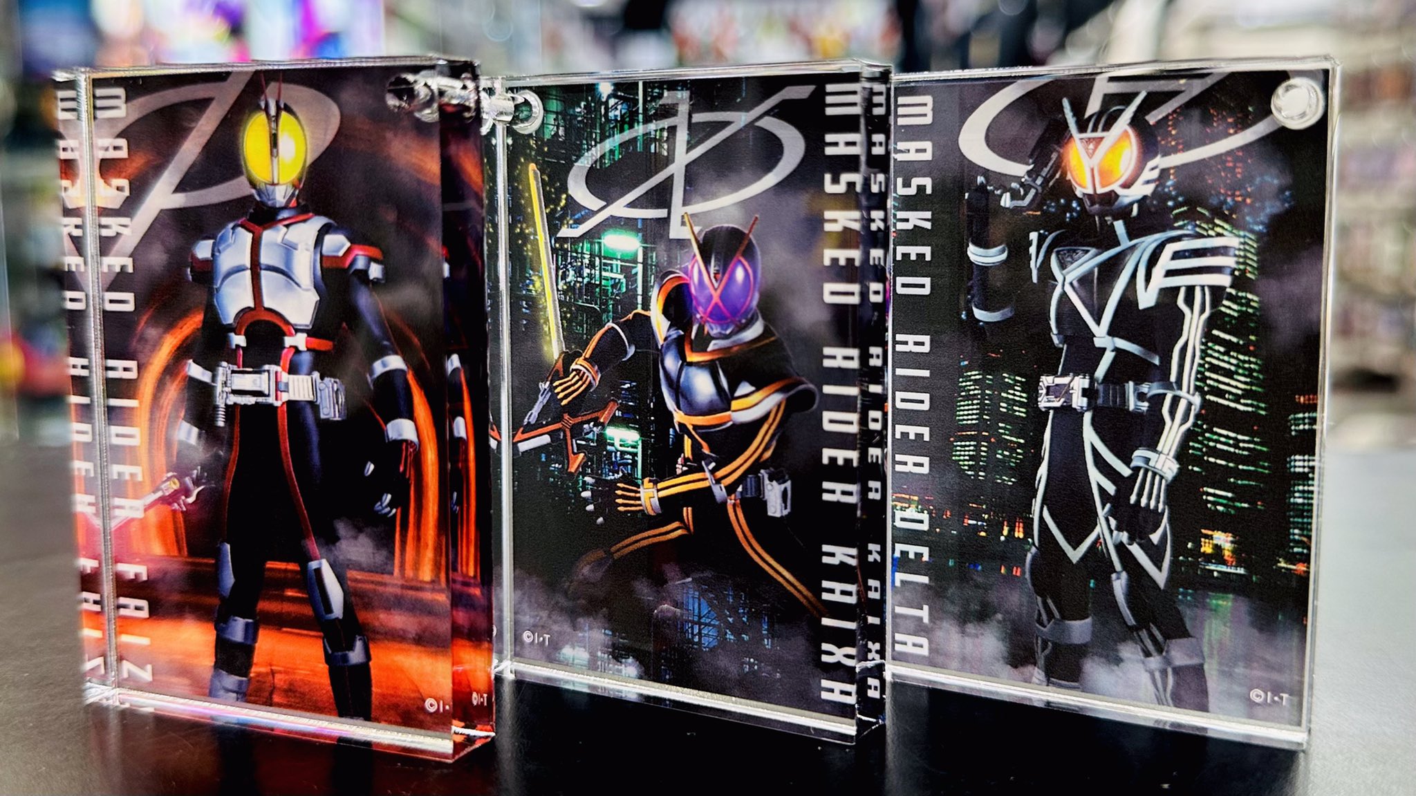 仮面ライダー555 仮面ライダーはファイズ ドミノ風チャーム