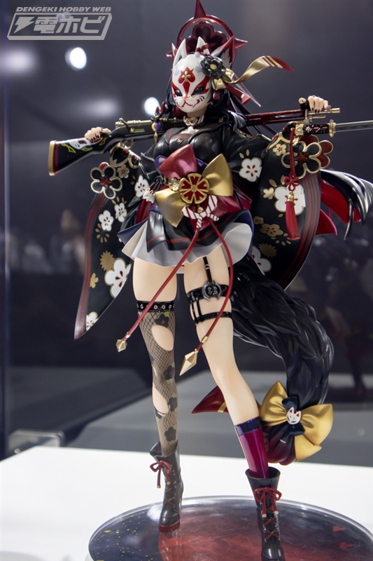 ブルーアーカイブ　フィギュア　狐坂ワカモ