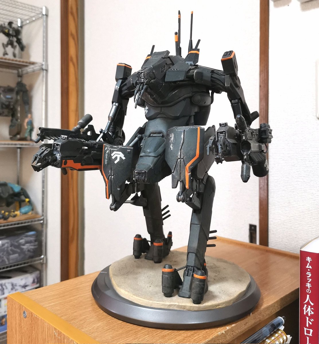 WETA Workshop エクソスーツ 第9地区のエビロボのスタチュー！映画の