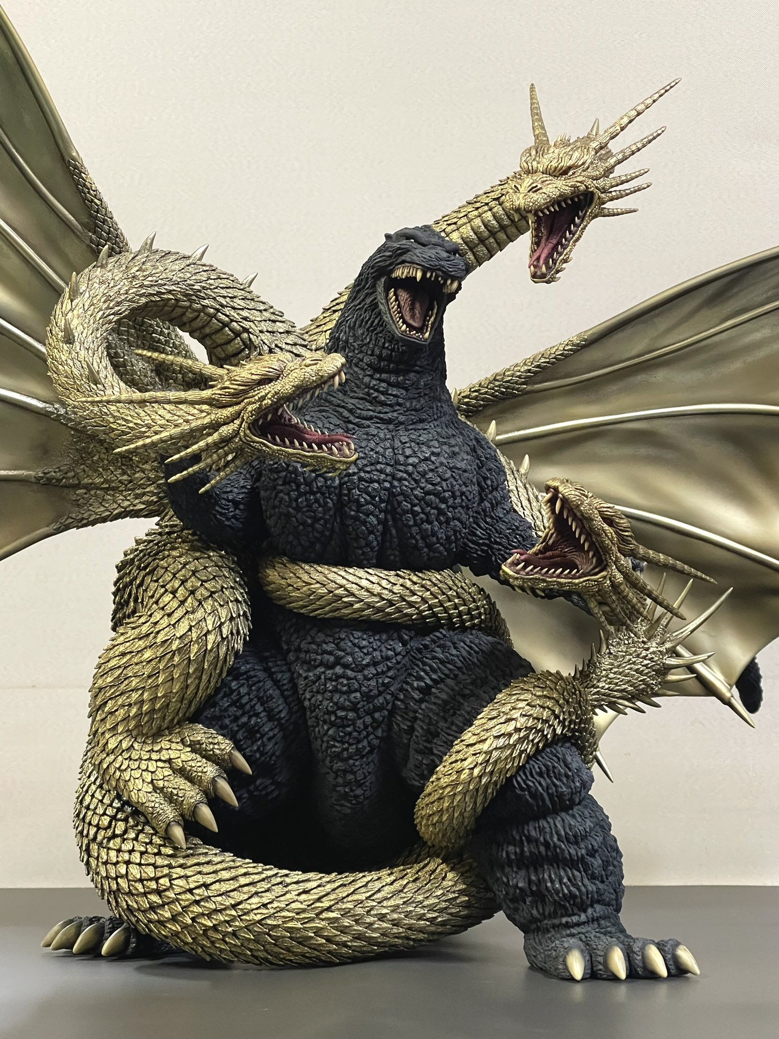 M-ARTSキングギドラ1964 キット版 茨木彰原型