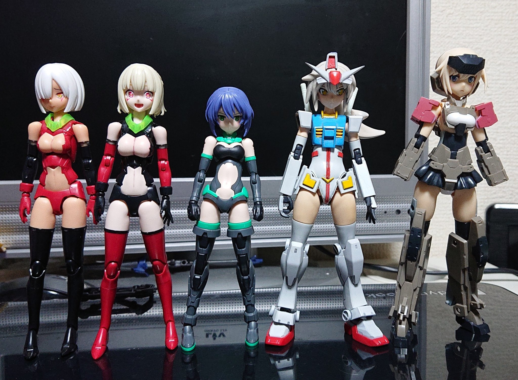 コトブキヤ メガミデバイス&フレームアームズ・ガール3点セット 限定
