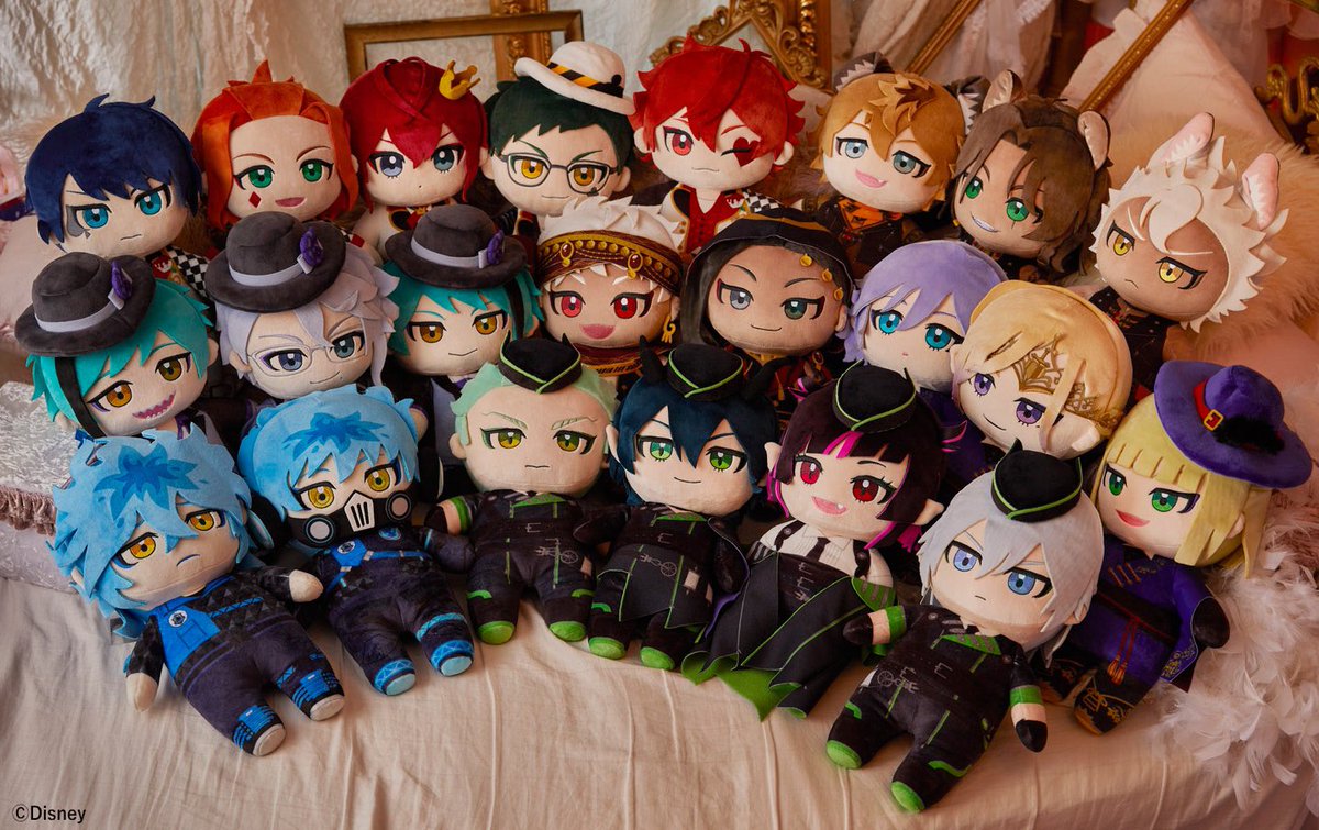 ディズニー ツイステッドワンダーランド もちもちとした感触の寮生22人