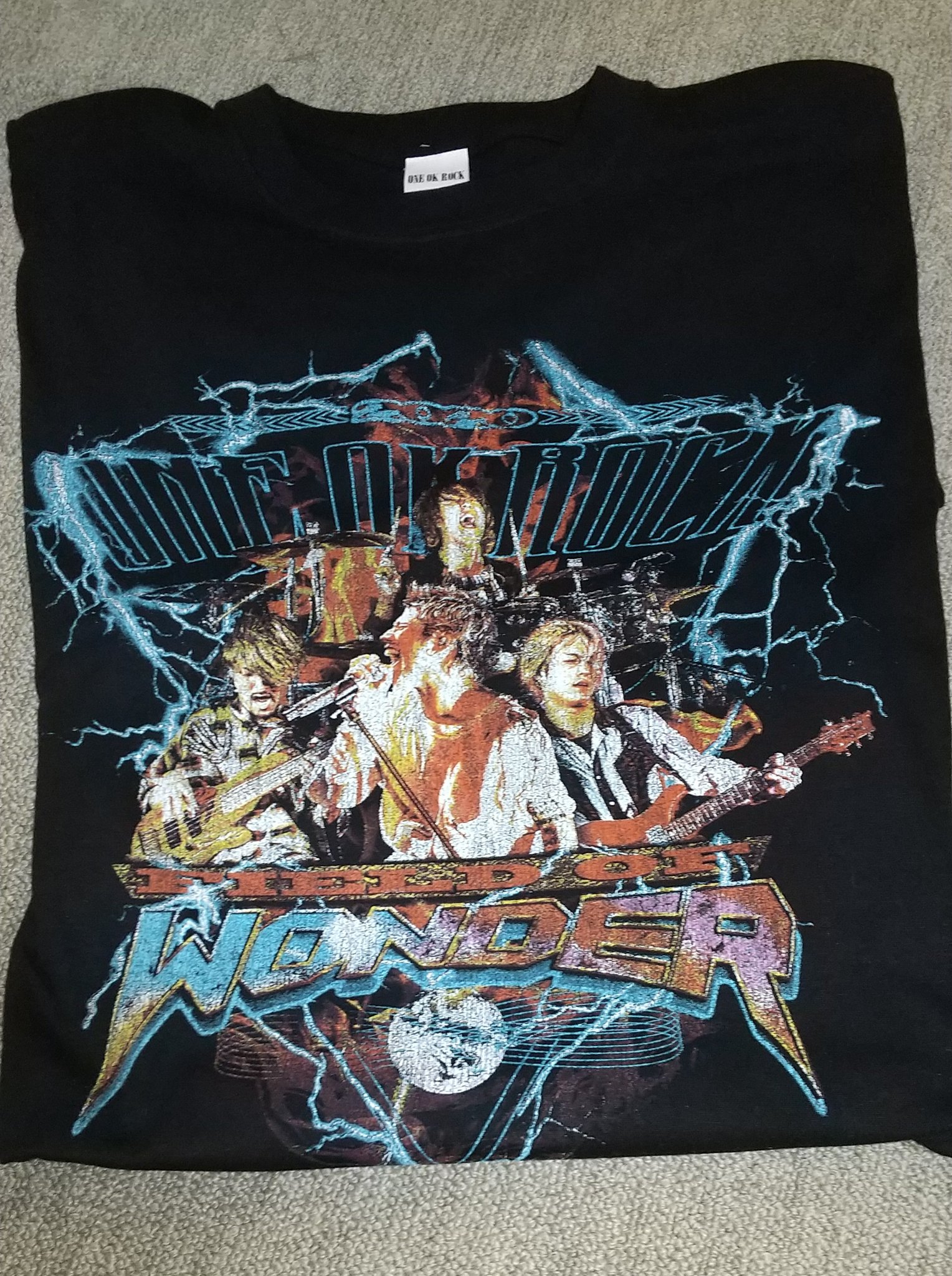 新品 ONE OK ROCK Tシャツ field of wonder XL Amazon.co.jp: ONE OK