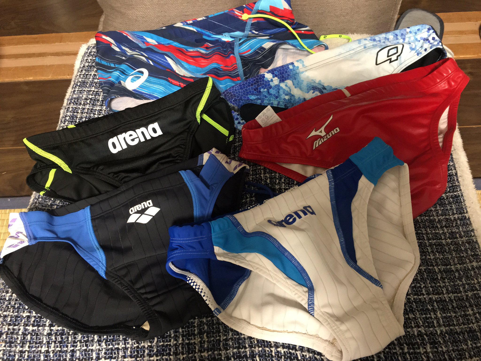 arena アリーナ 競泳水着ミントグリーン×ホワイト Vパン 競パン LL