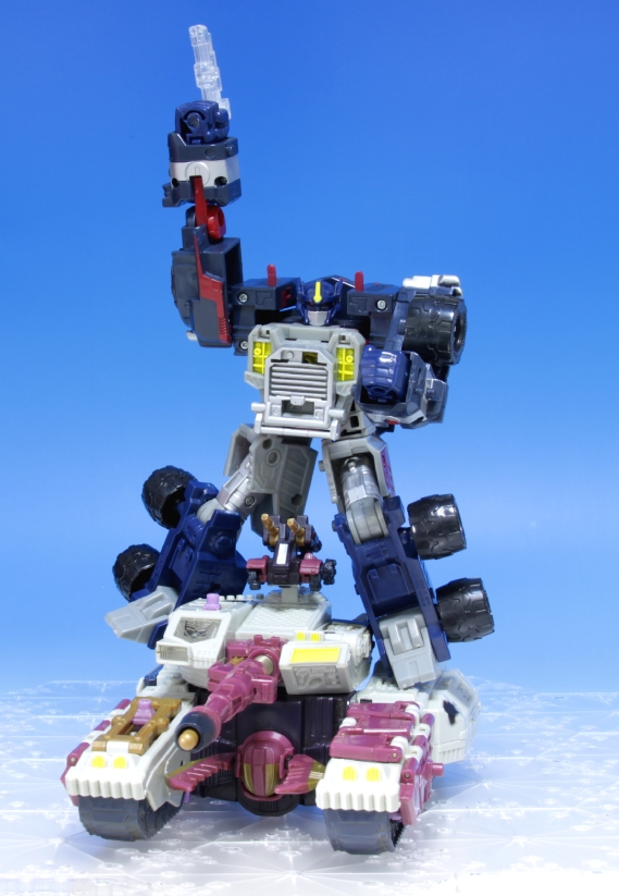 トランスフォーマー マイクロン伝説 マグナジェットコンボイ セール中