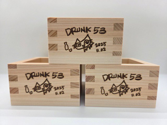 20枚作品GET❗300円ご依頼作品 title「引き寄せニャンコ」 20枚作品