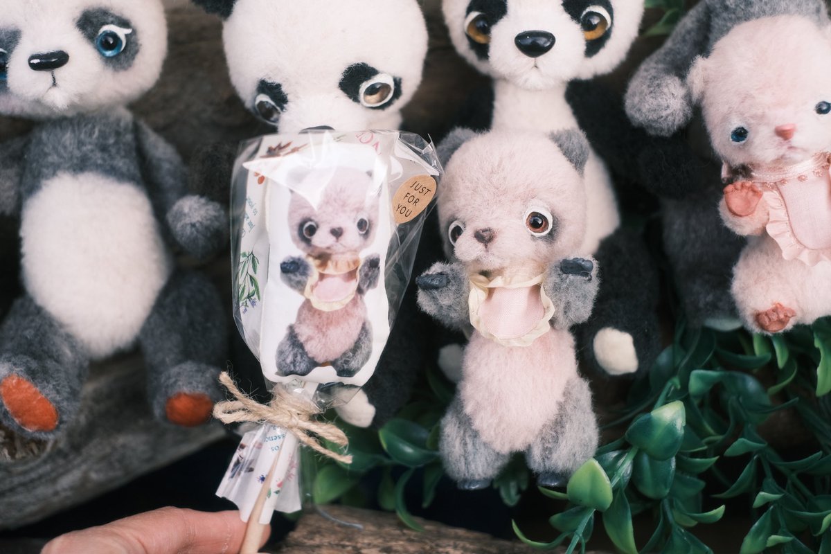 コボリサヤカ様 キノコちゃん 作家様 SAYAKA KOBORI (@coborisayaka