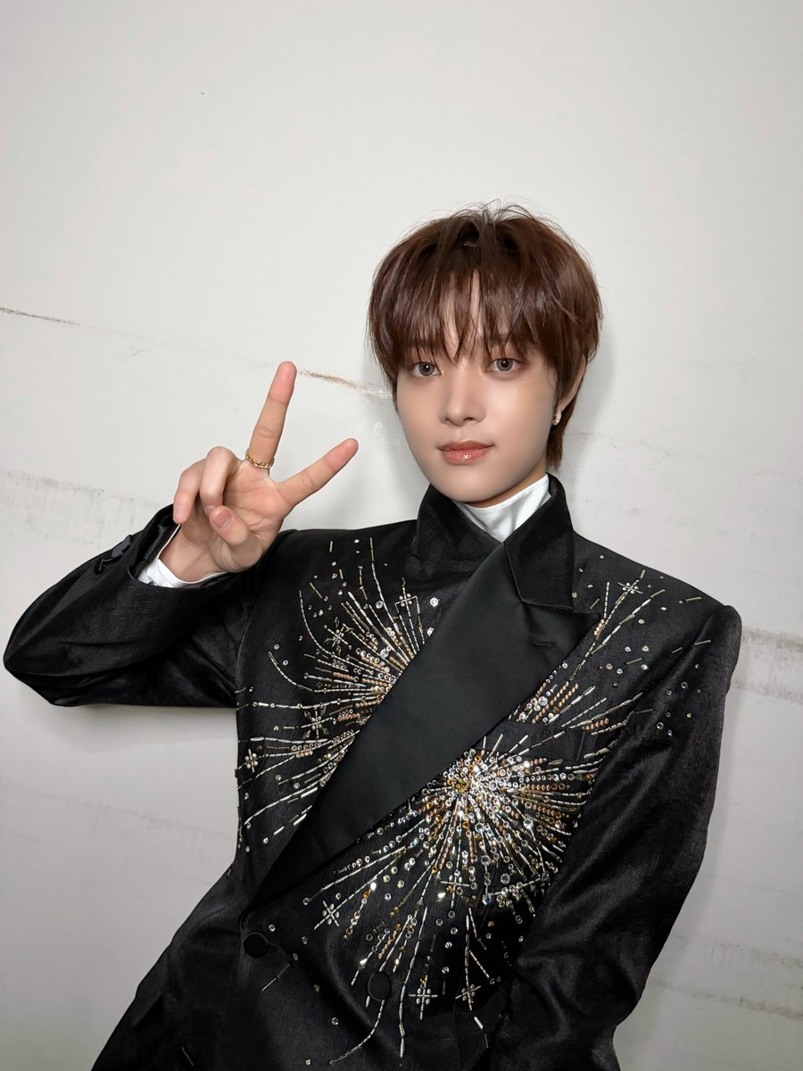 G9feukkbYAEOtCe.jpg?format=jpg