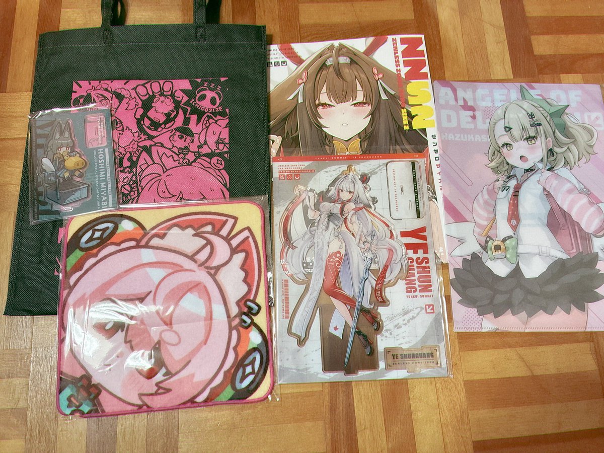 コミケ いちごさいずICHIGOSIZE 新刊セット＋アクスタ なつめえり