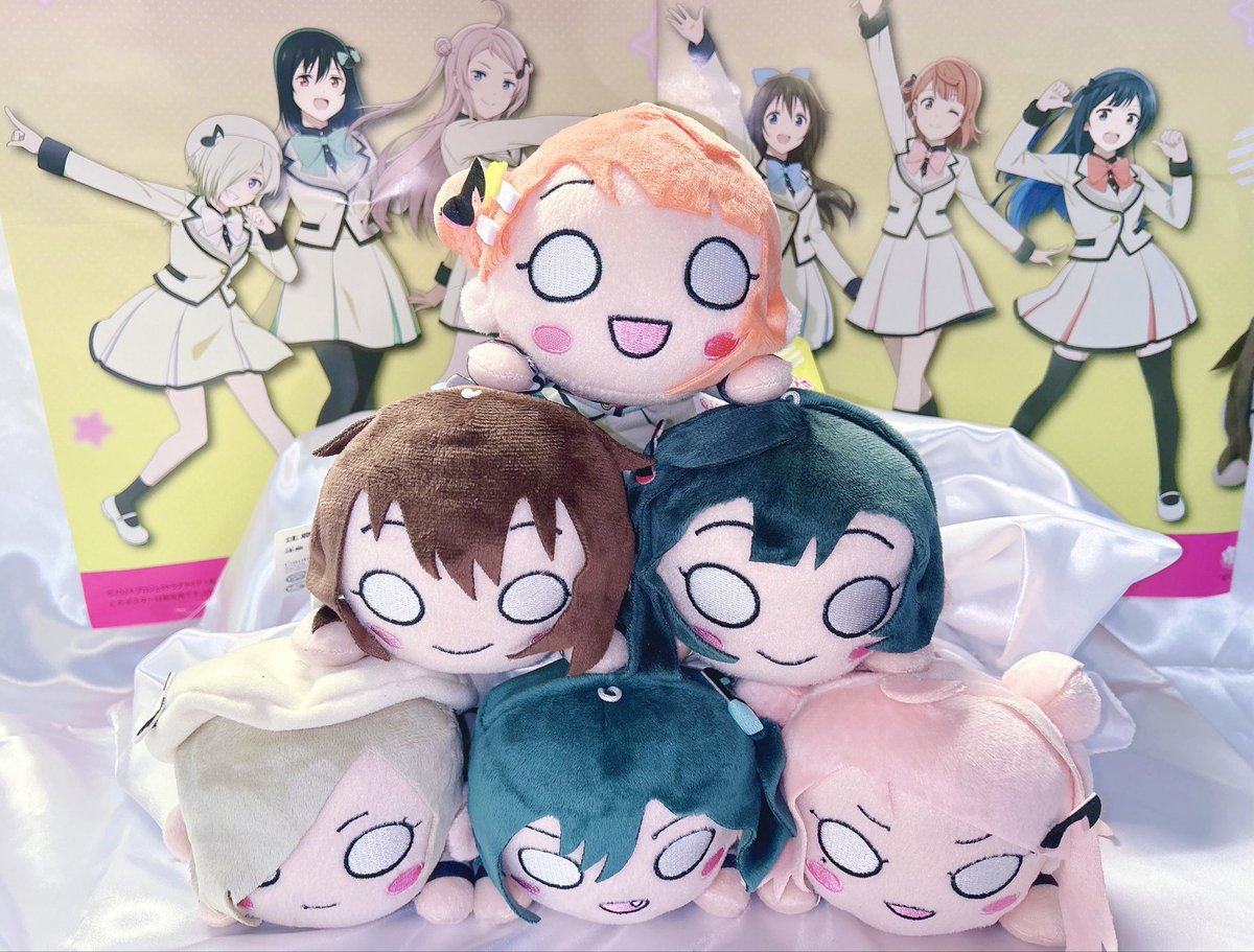 ✨🌈 景品情報 🌈✨ 明日より、ラブライブ！虹ヶ咲学園スクール