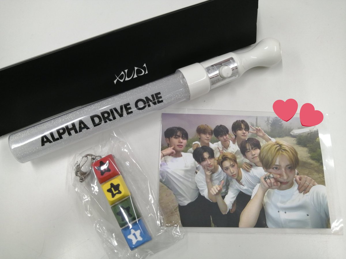 韓国 alphadriveone ald1 デビューショーケース ペンライト