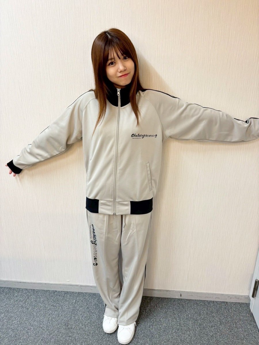 櫻坂46 サクラミーツ トラックジャケット XL トラックジャケットの