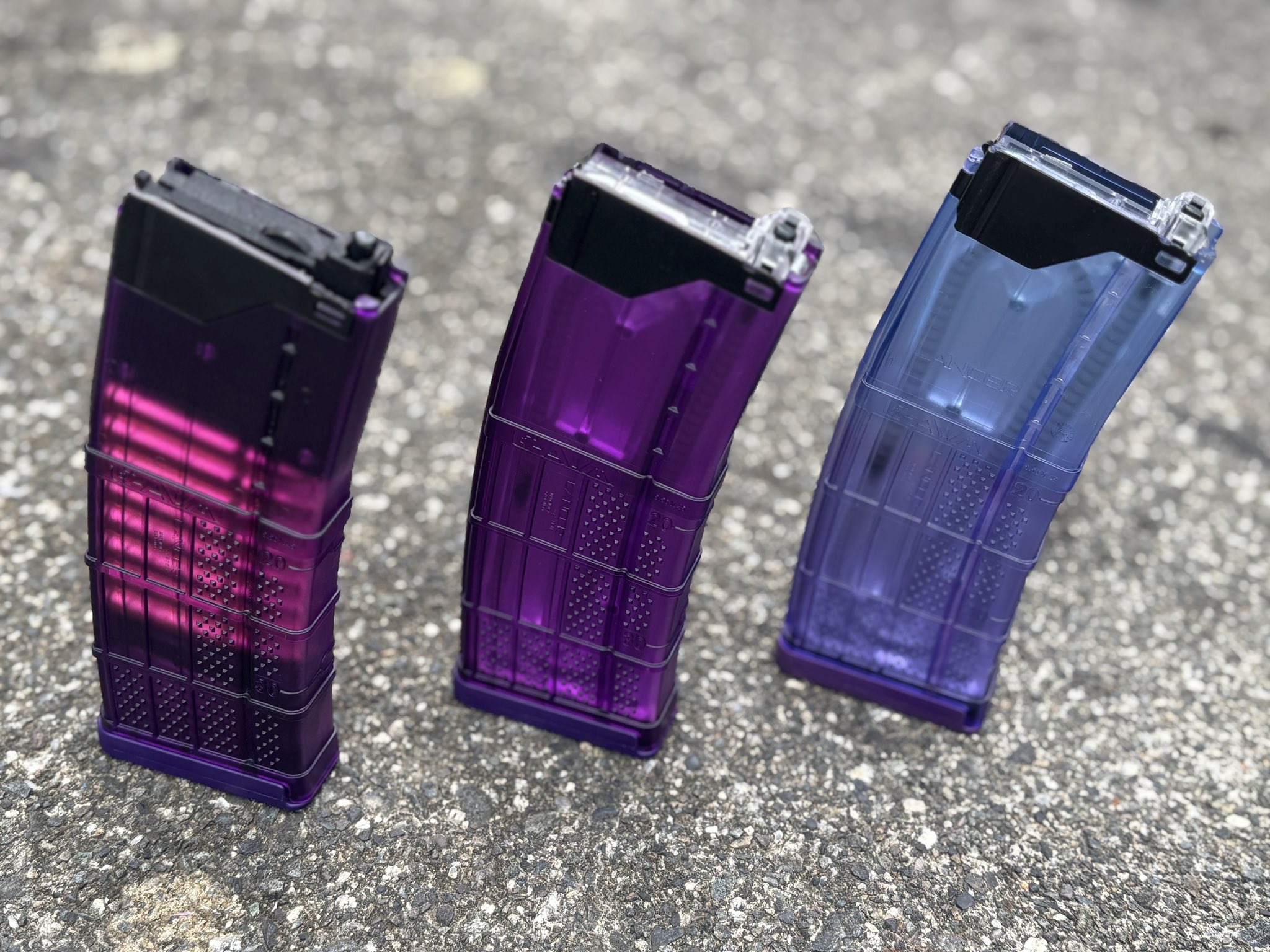 新品 実物 ランサー マガジン 紫 LANCER L5AWM 30 MAGAZINE