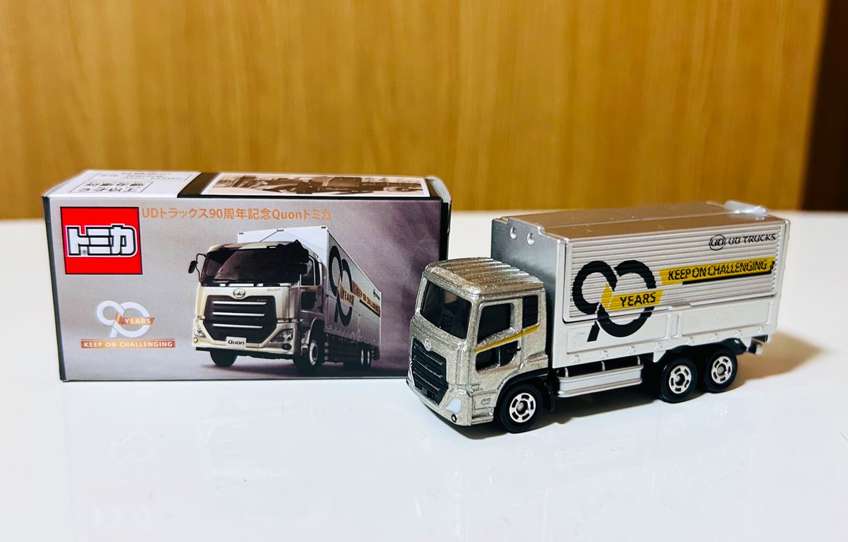 トミカ UDトラックス90周年記念モデル 新品未開封 即日発送 希少