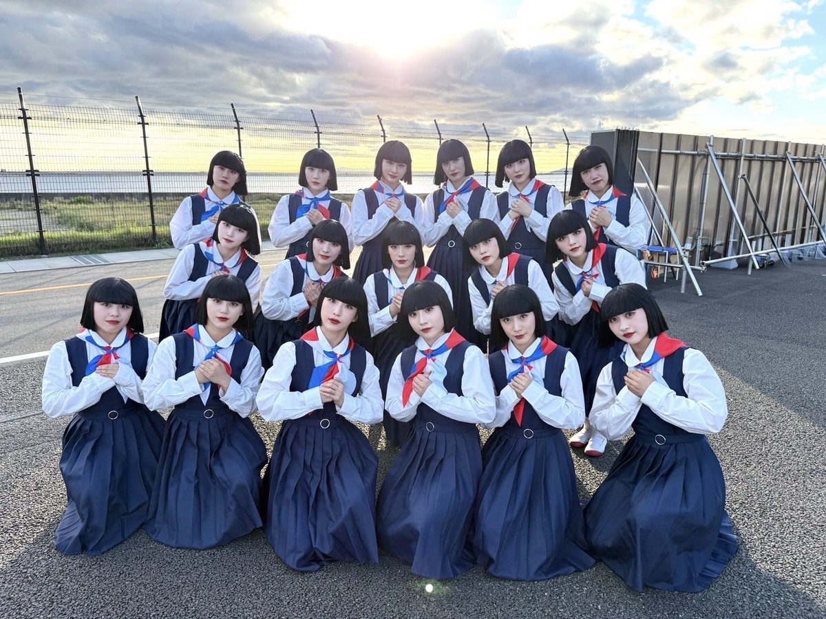 やほりん🎶こはなです💐 本日は大阪・関西万博にて、フラッグパレード