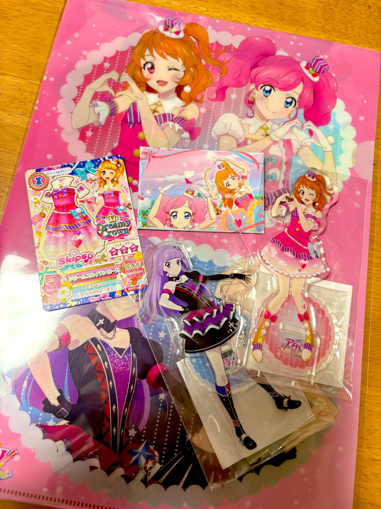 アイカツ 衣装展 缶バッジ 大空あかり 15点 アイカツ 衣装展 缶バッジ