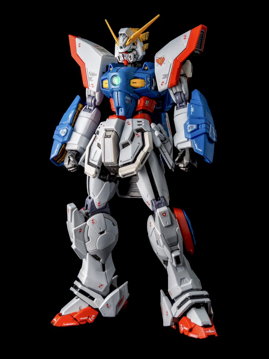 全塗装完成品】RG 1/144 シャイニングガンダム RGシャイニングガンダム