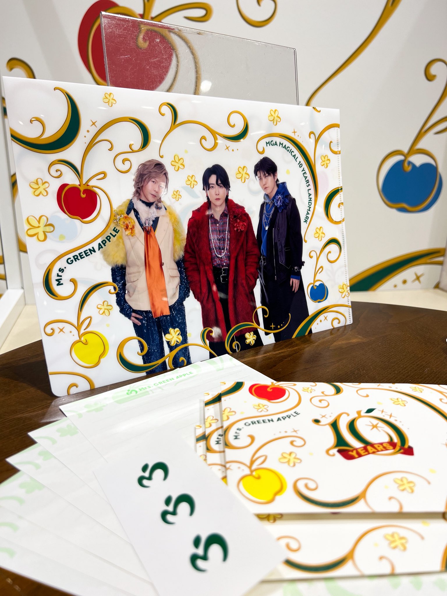 ミセス MAGICAL 10 YEARS LANDMARKラグマット MAGICAL 10 YEARS