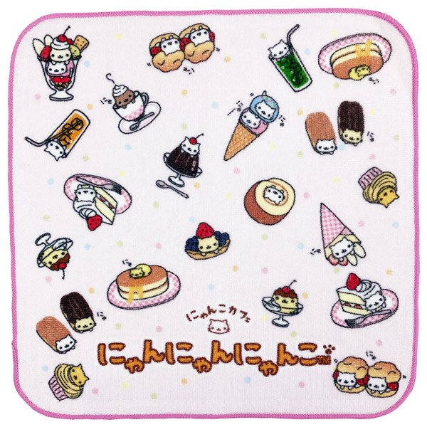 にゃんにゃんにゃんこ にゃんこカフェ クリスマスリース にゃんにゃん