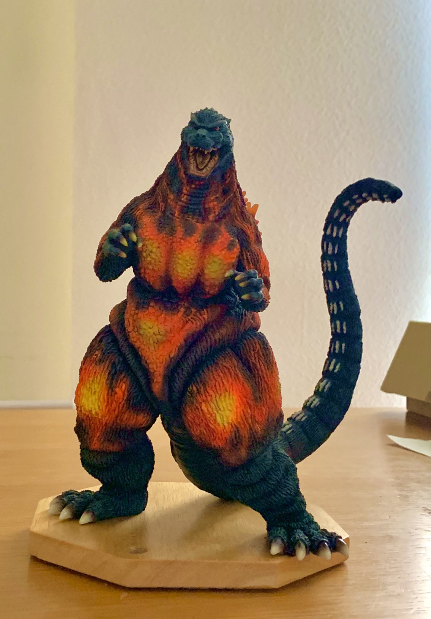 ゴジラ デスゴジ 透明クリアレジンキット 20cm ゴジラ デスゴジ 透明