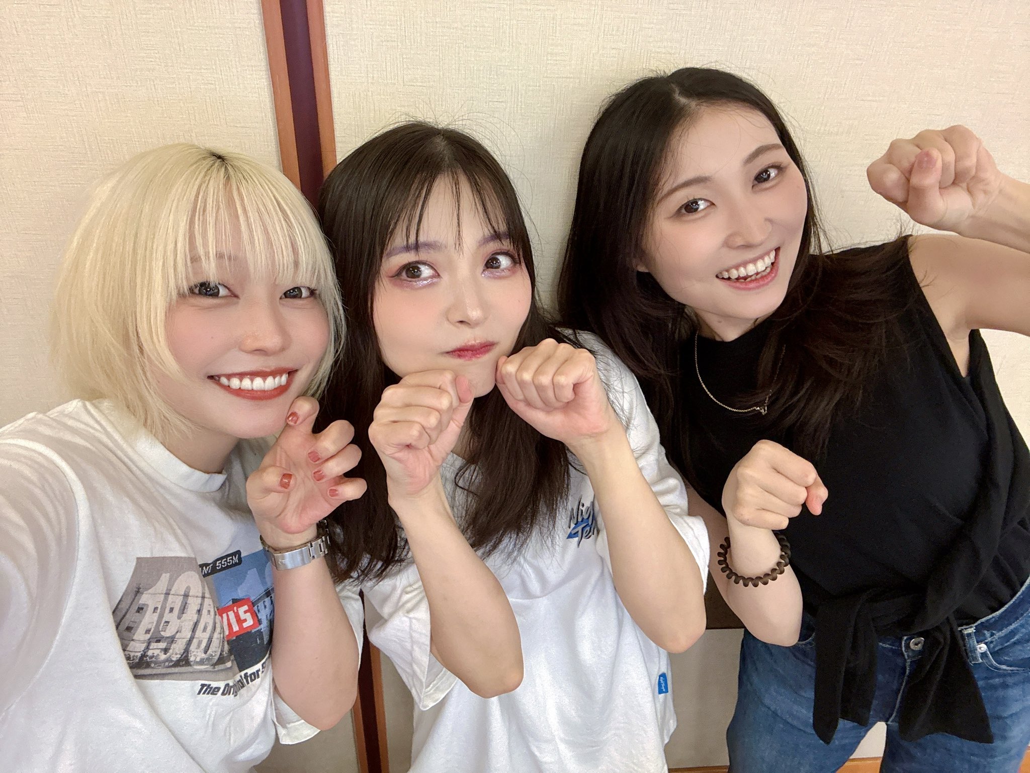 シリアルNO15朝姫 朝の靴紐 AGR 直筆サイン 若山詩音さん シリアルNO15