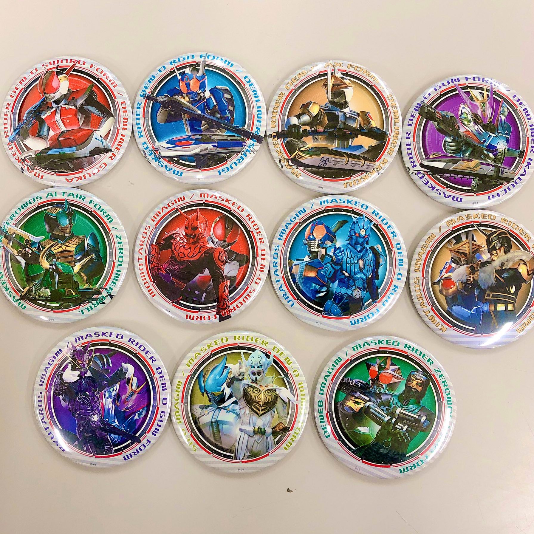 平成仮面ライダー あたりツキ！ トレーディング 缶バッジ 平成仮面