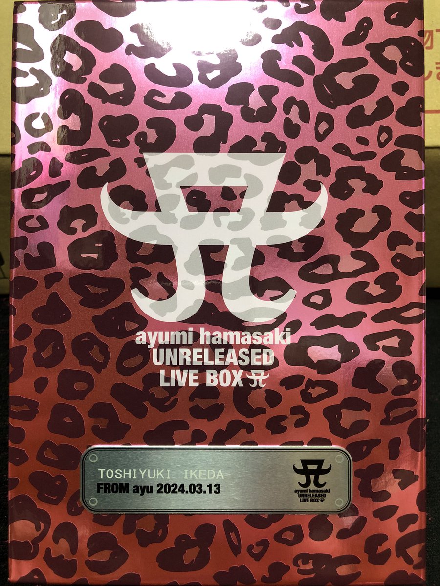 浜崎あゆみ⁄A CLIP BOX 1998-2011〈初回生産限定・4枚組〉 BD⁄