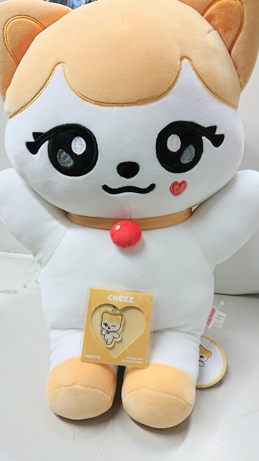 IVE リズ minive ミニブ チーズ CHEEZ ぬいぐるみ IVE リズ minive