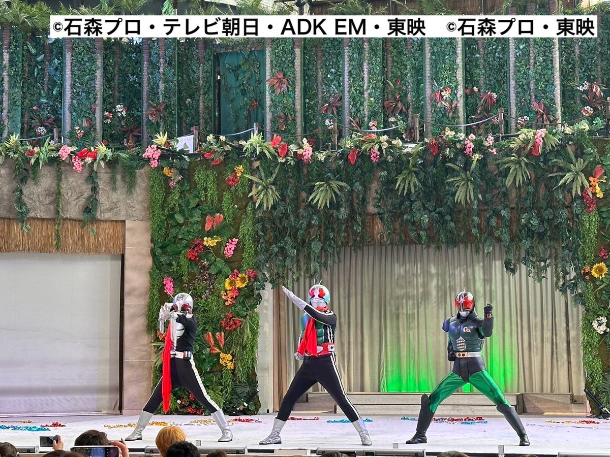 ハワイアンズに仮面ライダー大集合！！ 昭和、平成、令和のライダー達